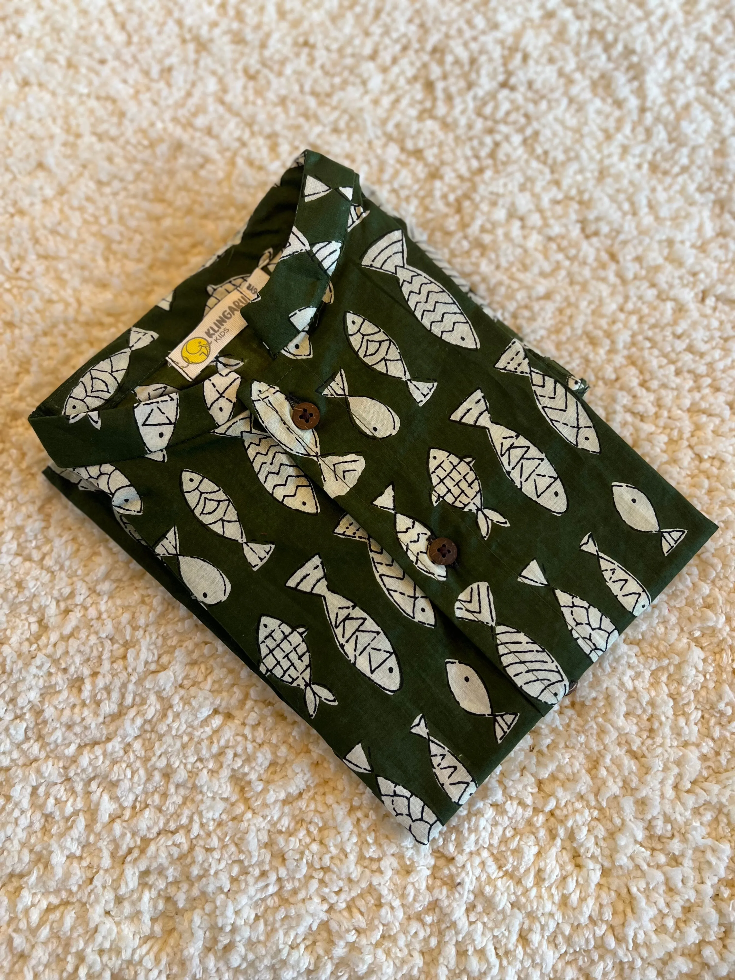 Klingaru Shirt - Moss Green Fish