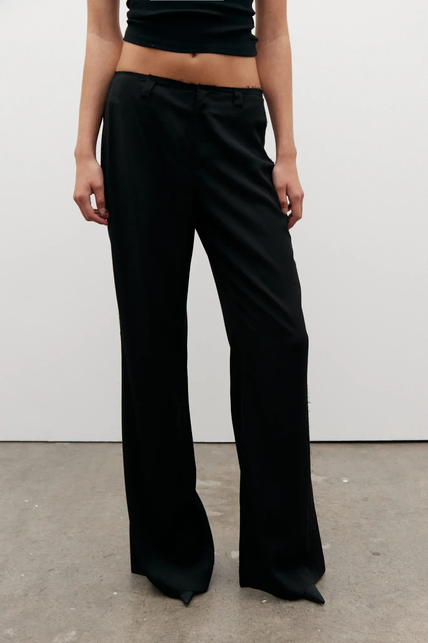 LUCIA PANT