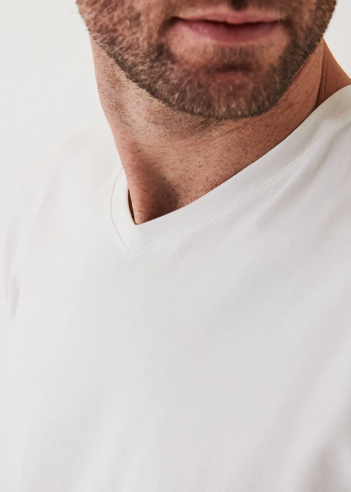 Patrick Assaraf Iconic Pima Cotton Stretch V-Neck Tee Shirt - White