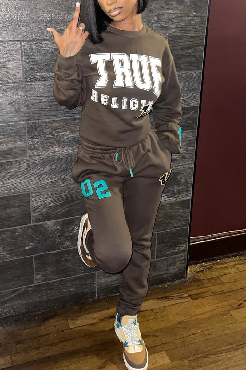 UL626 Round Neck Letter Printed Sweatshirt and Pants Set